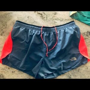 The North Face Flas Series shorts - size medium